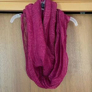 Infinity scarf